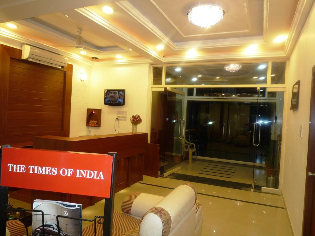 Hotel Sunrise Inn Lucknow Ngoại thất bức ảnh