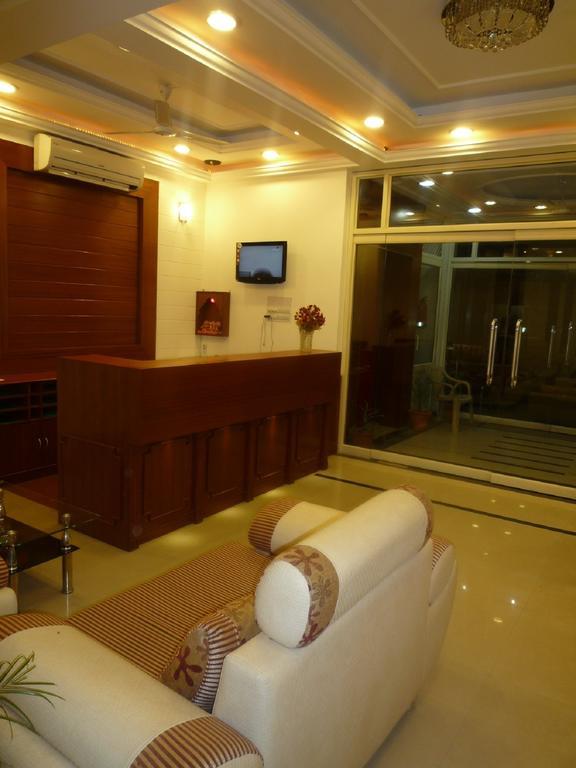 Hotel Sunrise Inn Lucknow Ngoại thất bức ảnh
